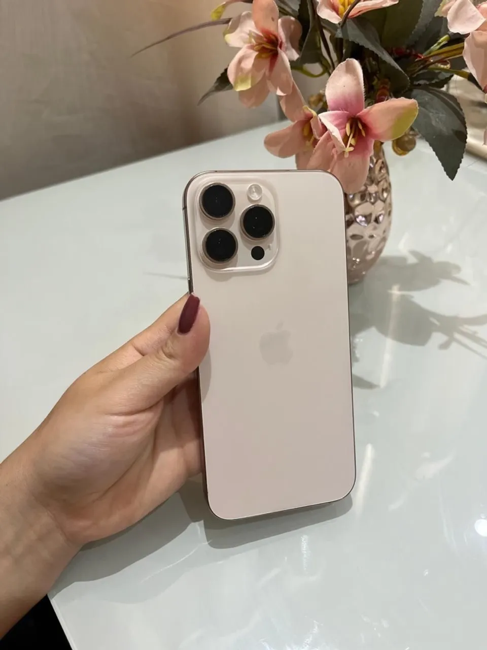 IPHONE 16 PRO MAX DESERT 512GB ! Ler anúncio