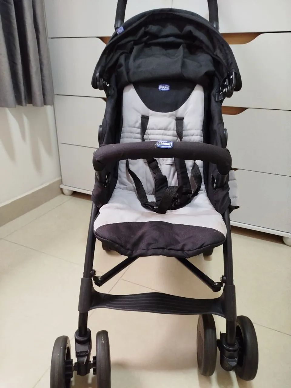 Carrinho de Bebê Chicco - Conforto e Praticidade - Foto 2