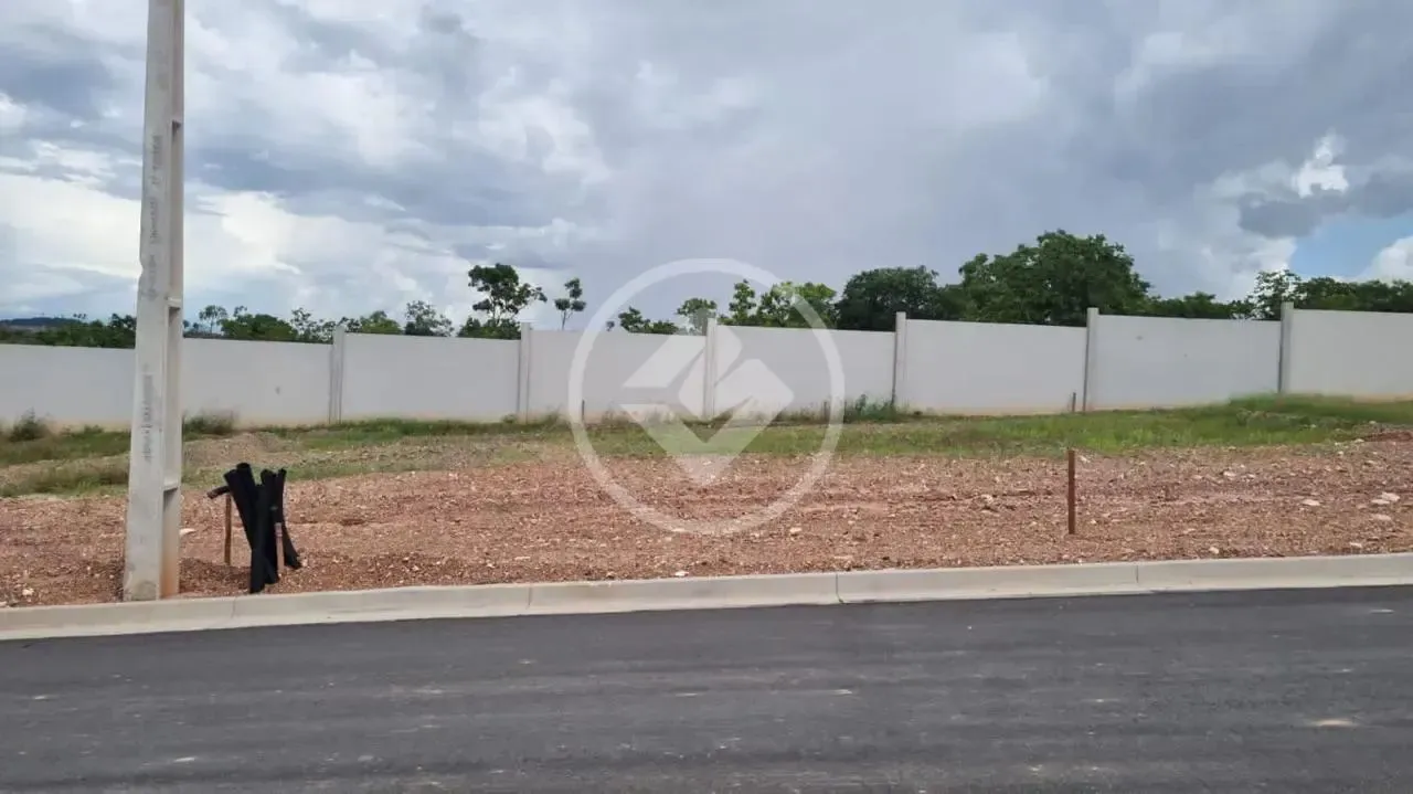 Vendo lote alto padrão - Florais Safira - 200m² codigo: 80905