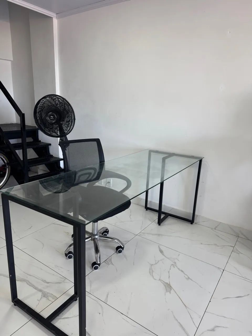 Mesa de Escritório em Vidro Temperado