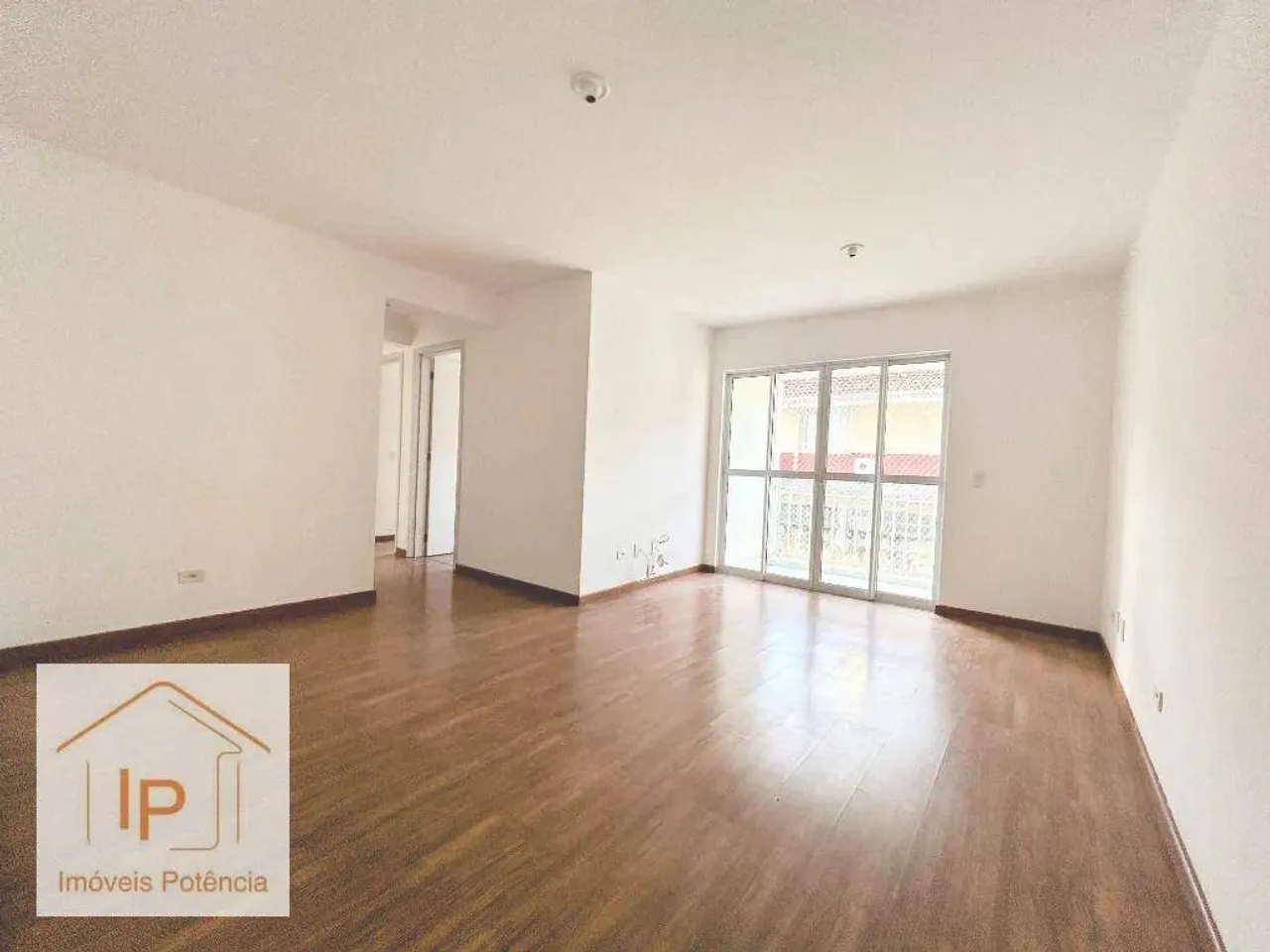 Apartamento com 03 dormitórios, Fazendinha - Curitiba/PR