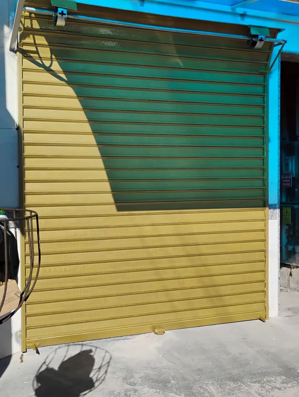 Portas de aço nova faça seu orçamento.