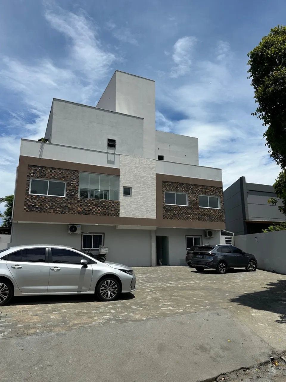 Apartamento cobertura amplo e mobiliado