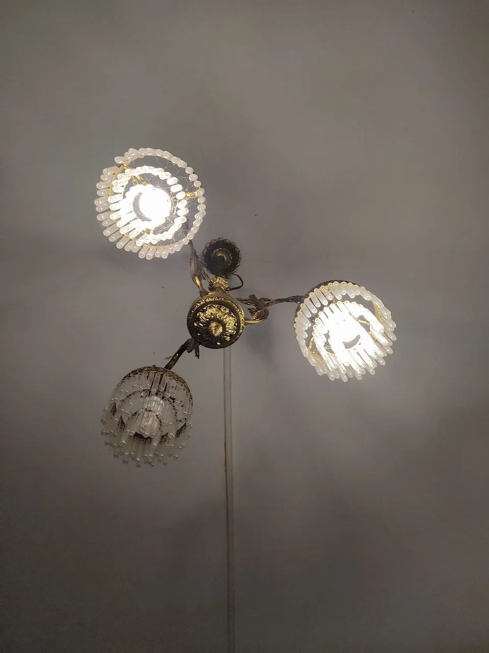 Lustre de bronze e cristal  - Foto 4