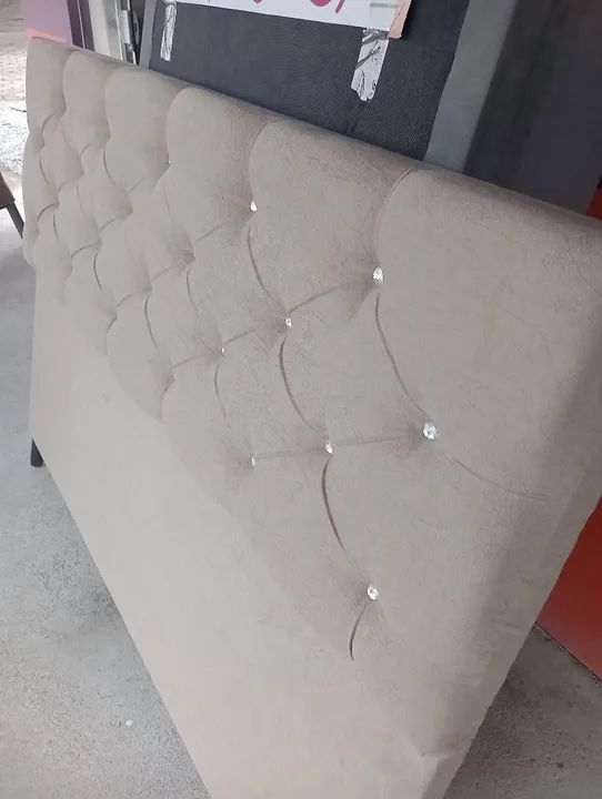 Cabeceiras com botões de strass  - Foto 6