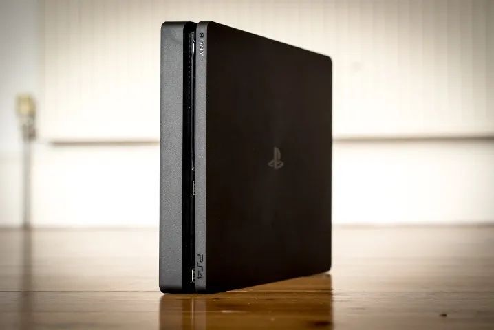PS4 Firmware 10 [Aceita des.bloq] Vendo ou troco por... LEIA - Foto 2