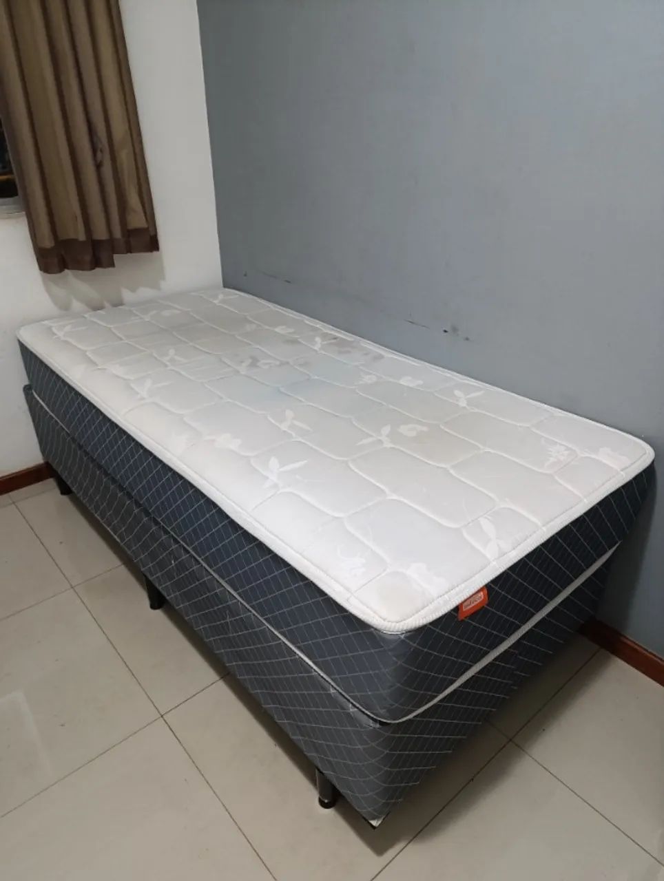 Single mattress64363873828738120