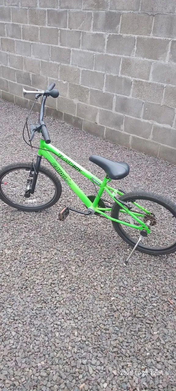 Bicicleta em ótimo Estado 64294094761090123