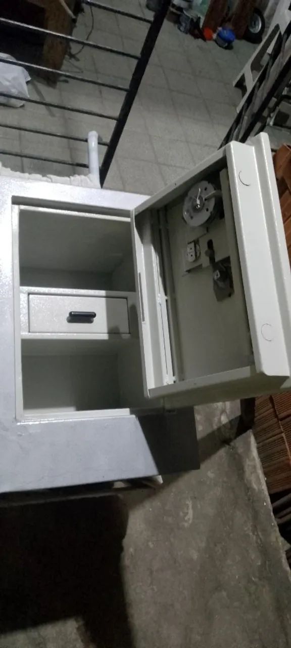 Manutenção em cofre mecânico - Foto 2