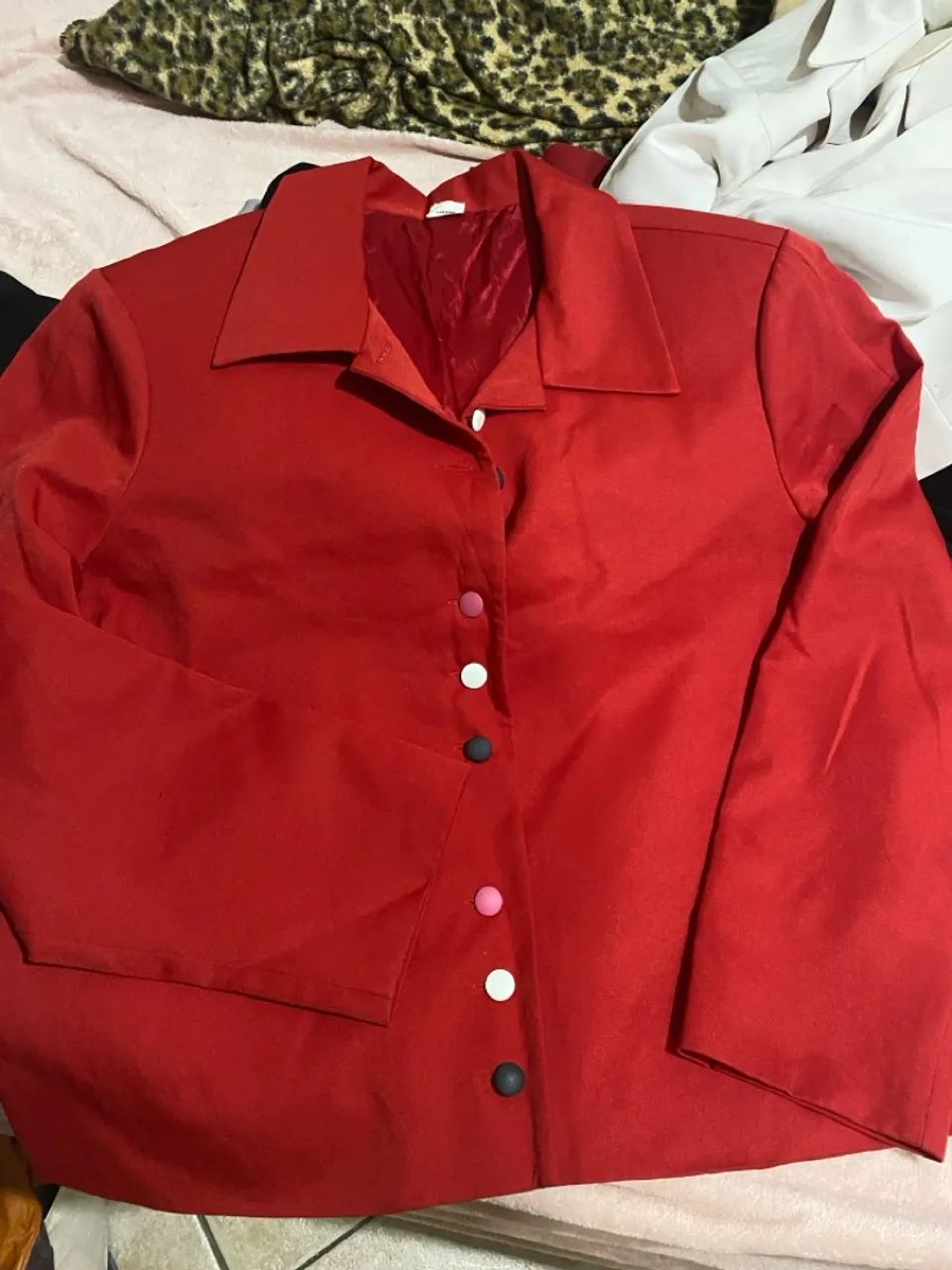 Casaco feminino vermelho