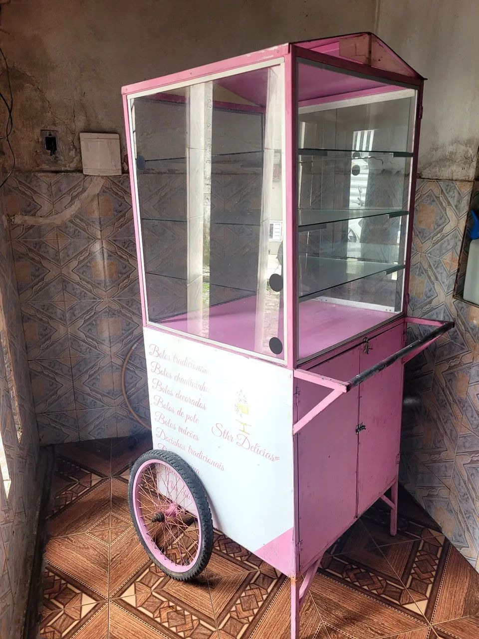 Carrinho de bolos/doces