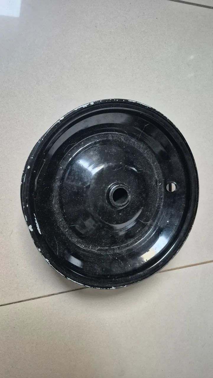 Roda metálica carrinho de mão 