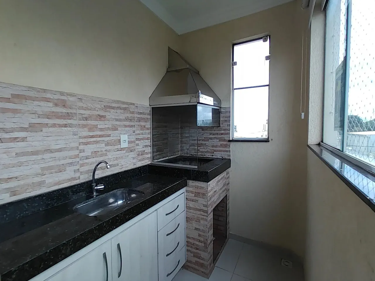 Imóvel para aluguel tem 110 metros quadrados com 3 quartos em Umuarama - Uberlândia - MG