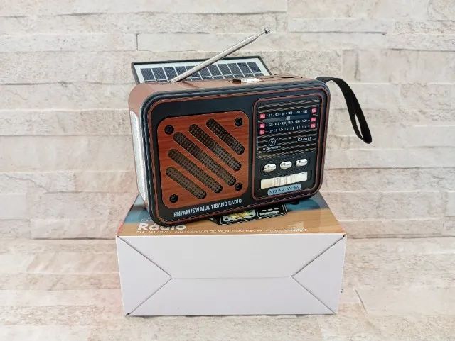 Rádio Portátil Bluetooth Painel Solar com Lanterna FM USB TF - Foto 2