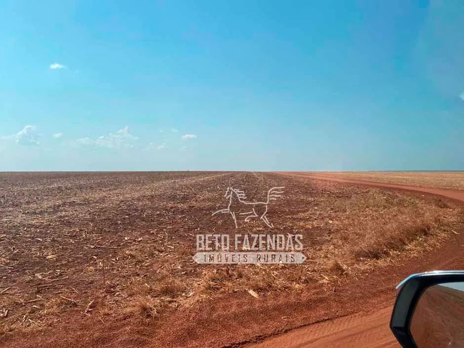 Imóvel para venda possui 120000000 metros quadrados em Zona Rural - Nova Ubiratã - MT - Foto 4