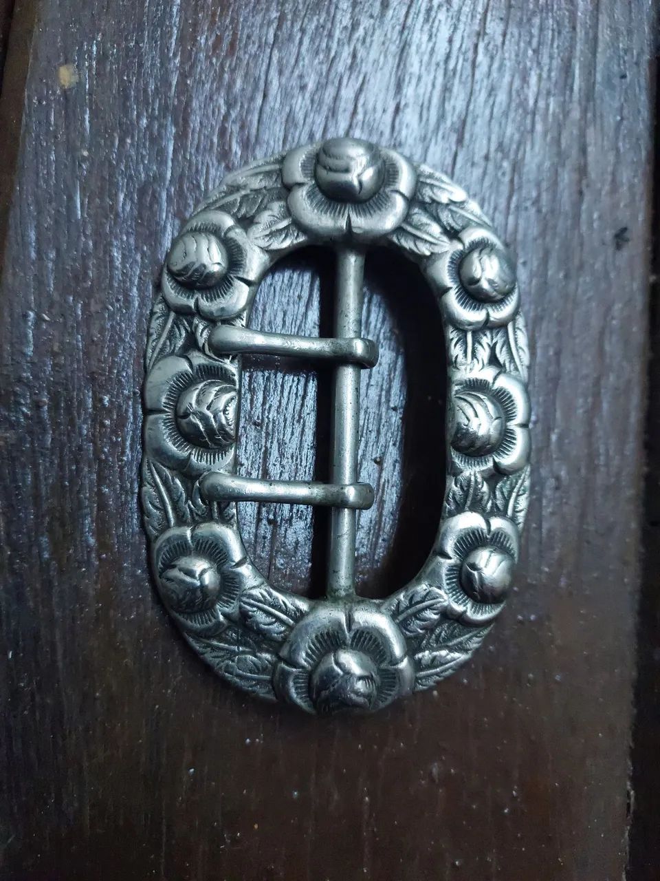 Fivela de Alpaca Eberle N°113 (8 Rosas)