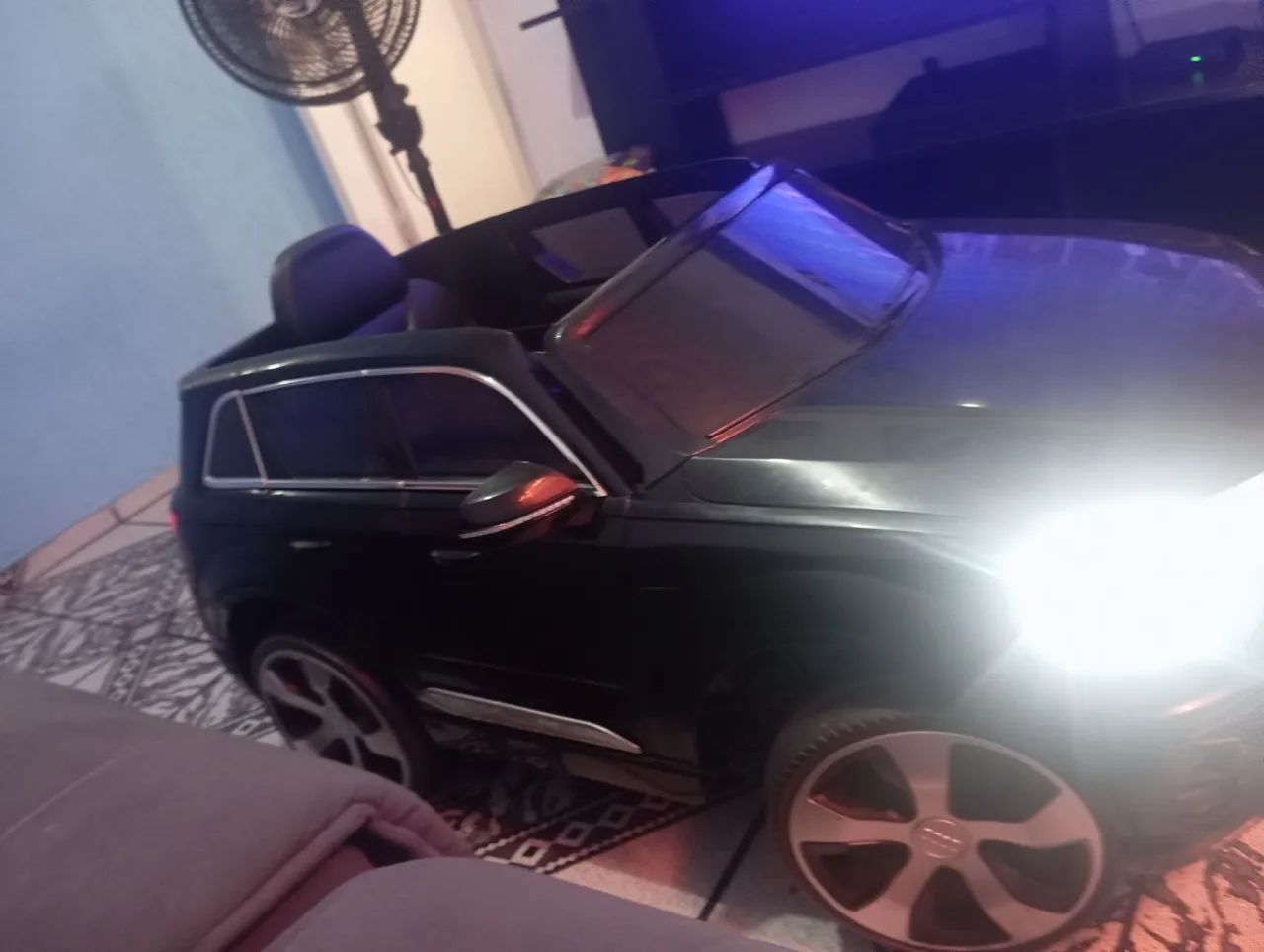 Carrinho elétrico Audi Q7 12v