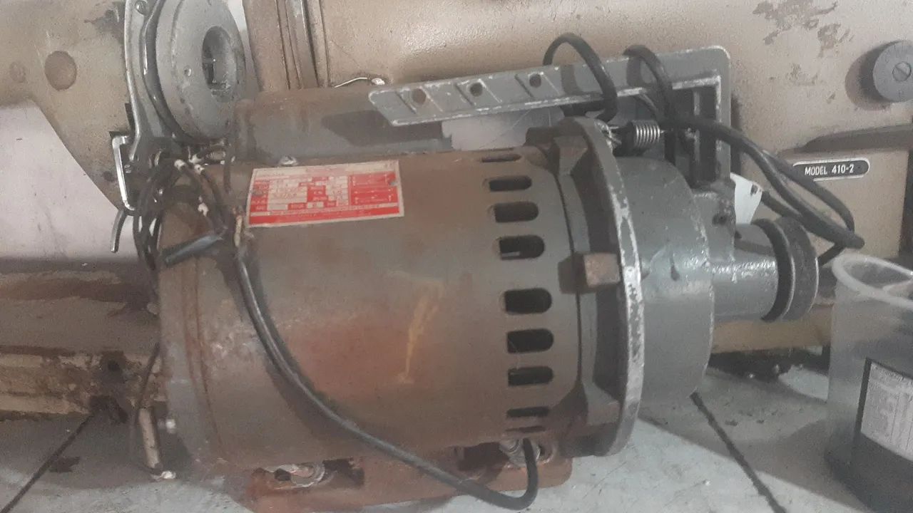 Moto de máquina  - Foto 2