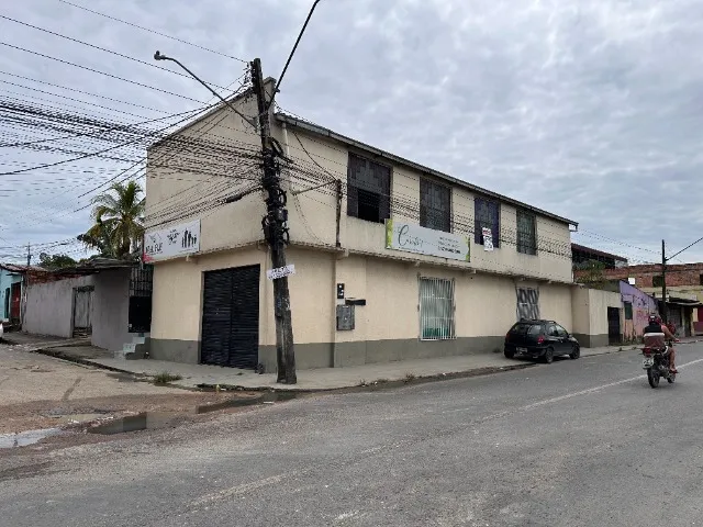 Imóvel Comercial - (1°Andar)