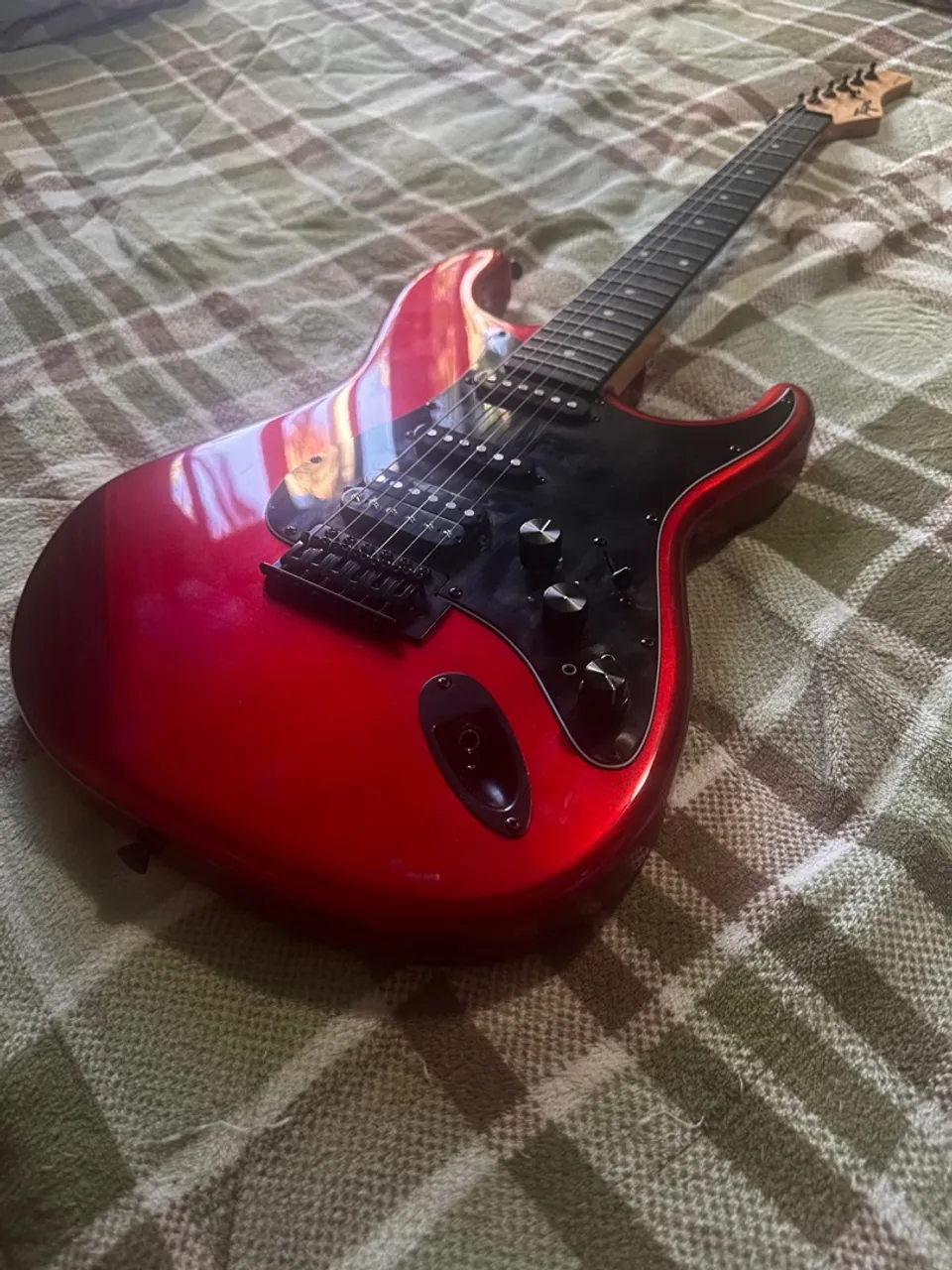Guitarra Tagima Sixmart Stratocaster Hss Com Efeitos