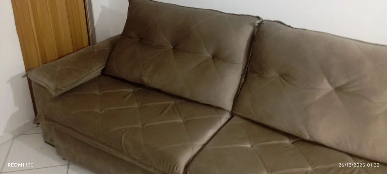 Sofá retrátil e reclinável64861427151106121