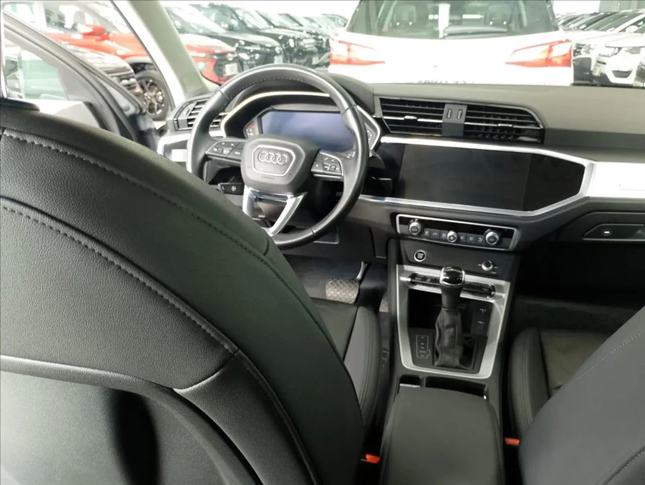 AUDI Q3 1.4 35 TFSI GASOLINA PRESTIGE PLUS S TRONIC - Foto 5