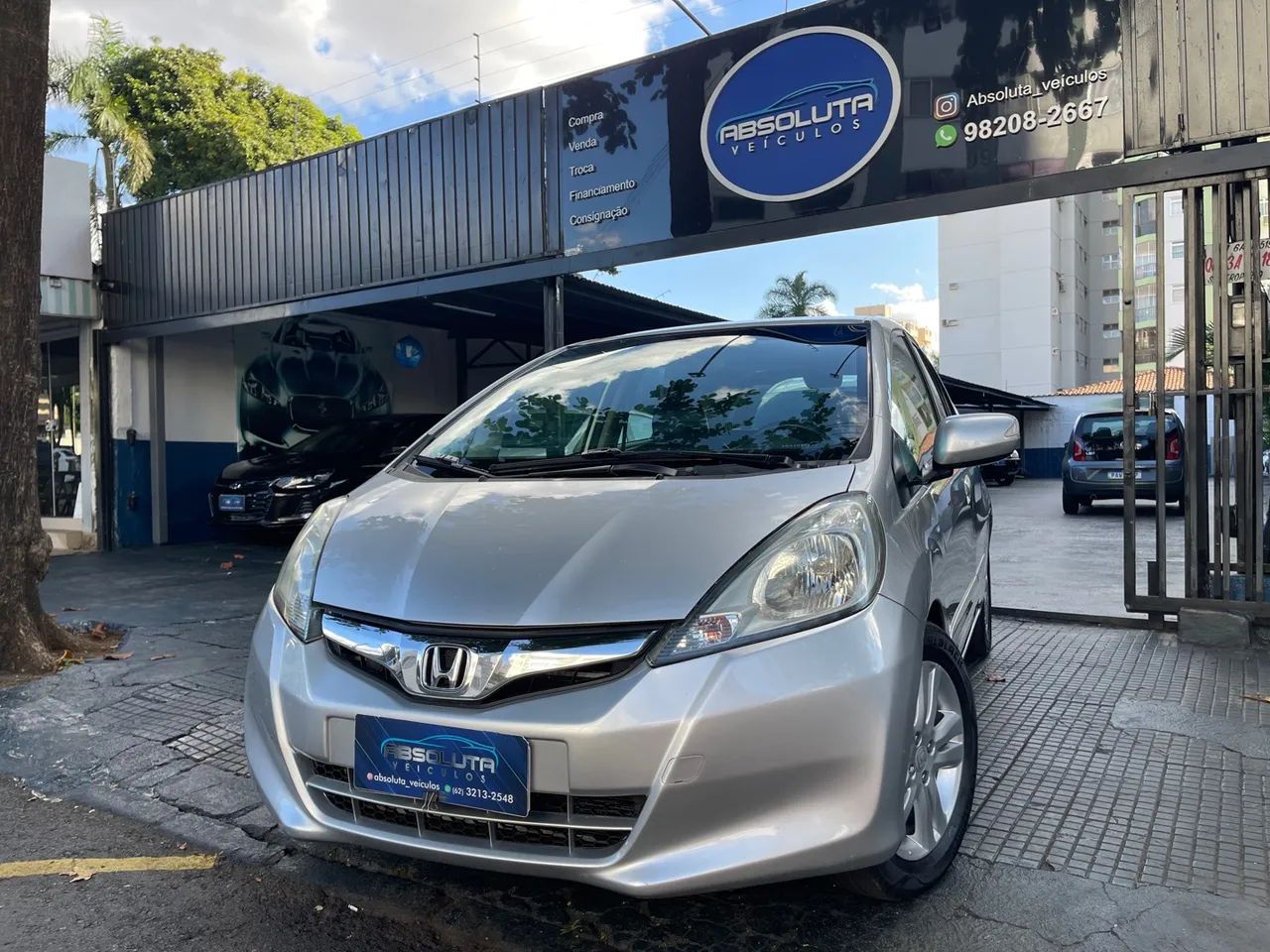 Honda Fit EX 1.5 automático ano 2012/13 muito novo leia a descrição abaixo 