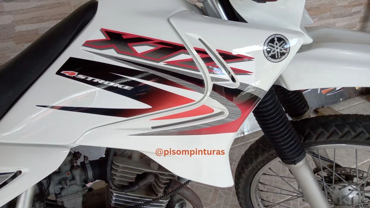 Pintura em moto - conserto reparos pinturas polimento em motocicletas