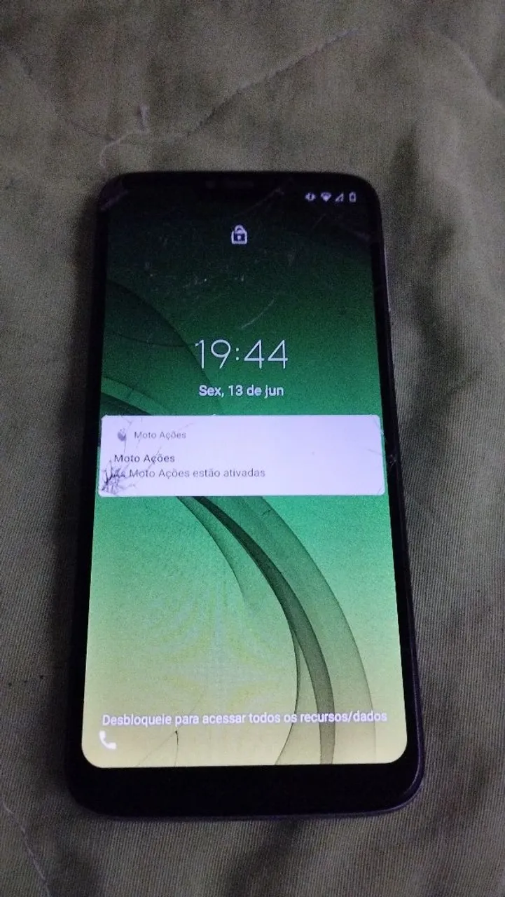 Moto G7 play