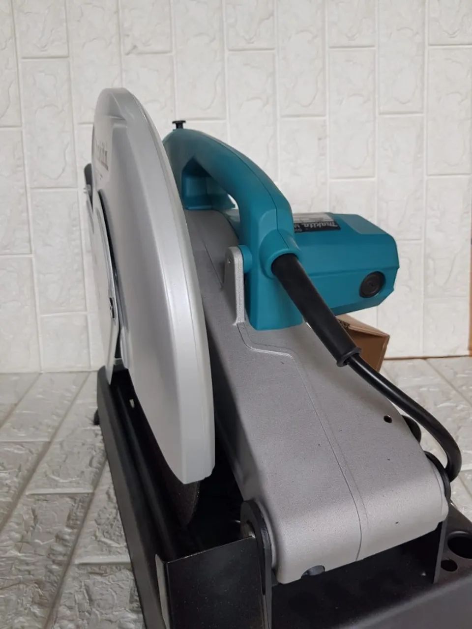 Serra Policorte Makita 2050W 127V Profissional  - Foto 2