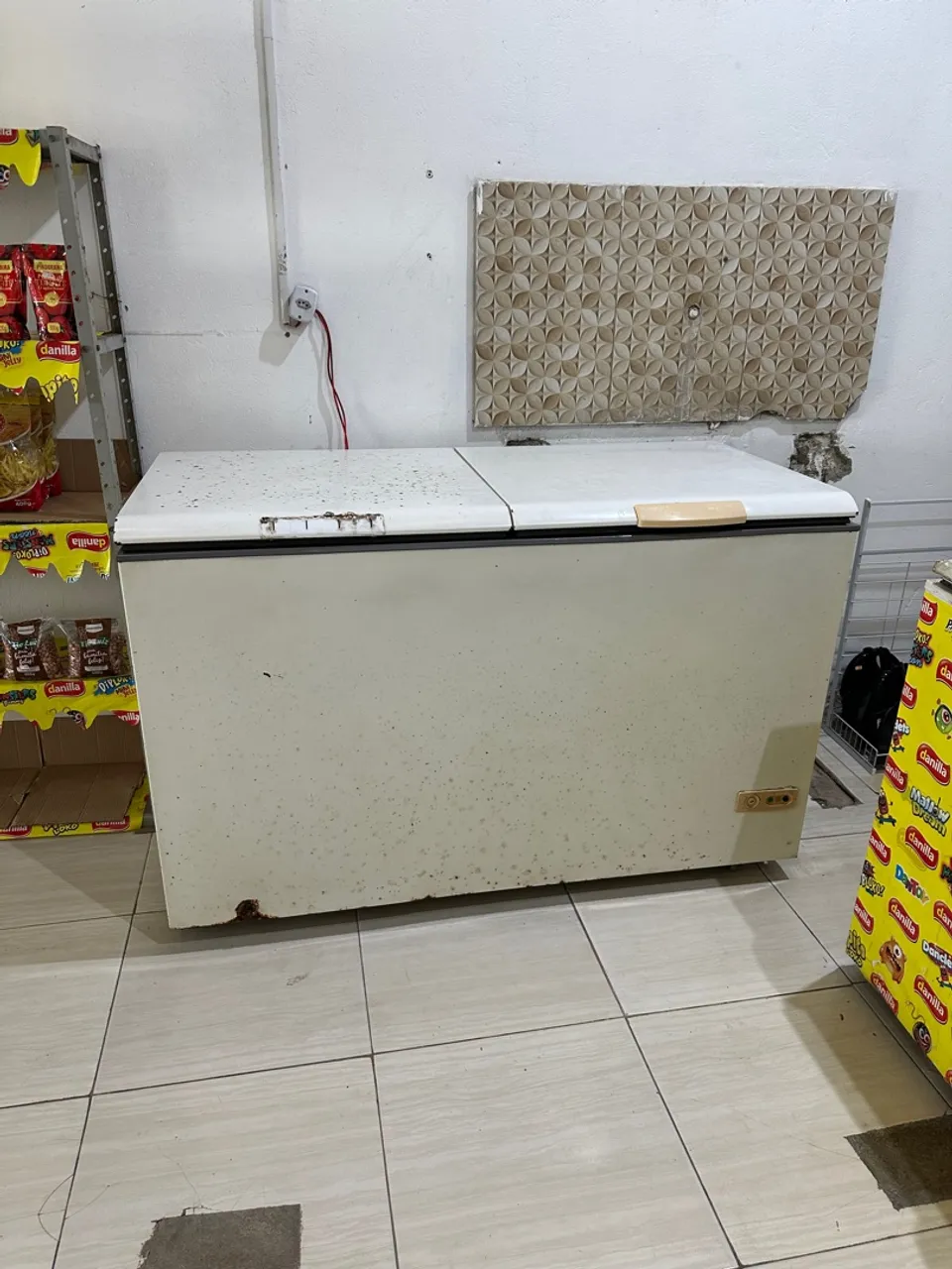 Freezer funcionando vender hoje !