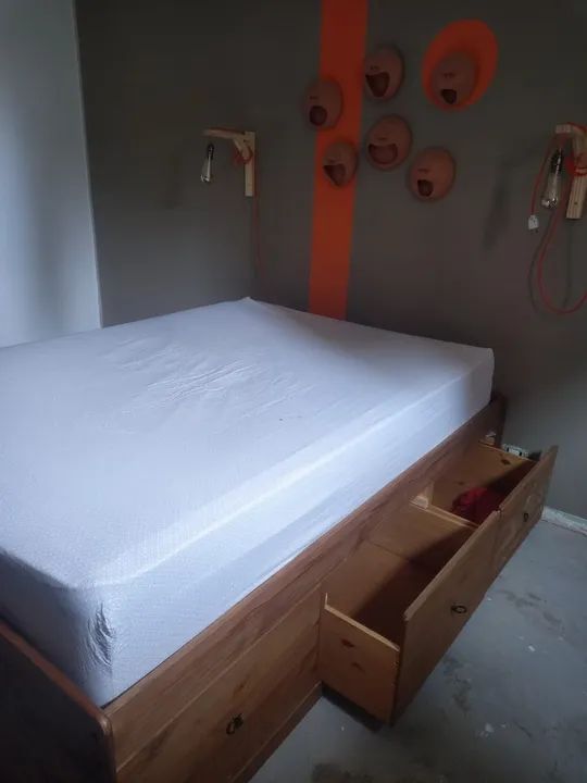  Cama de Madeira Marrom Antique