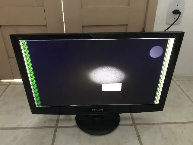 Monitor Philips 22 (Leia descrição) - Foto 3