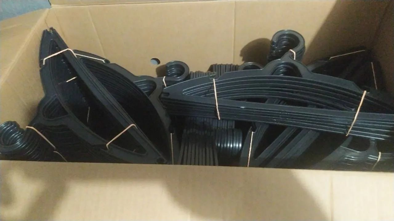 50 cabides por 50 reais