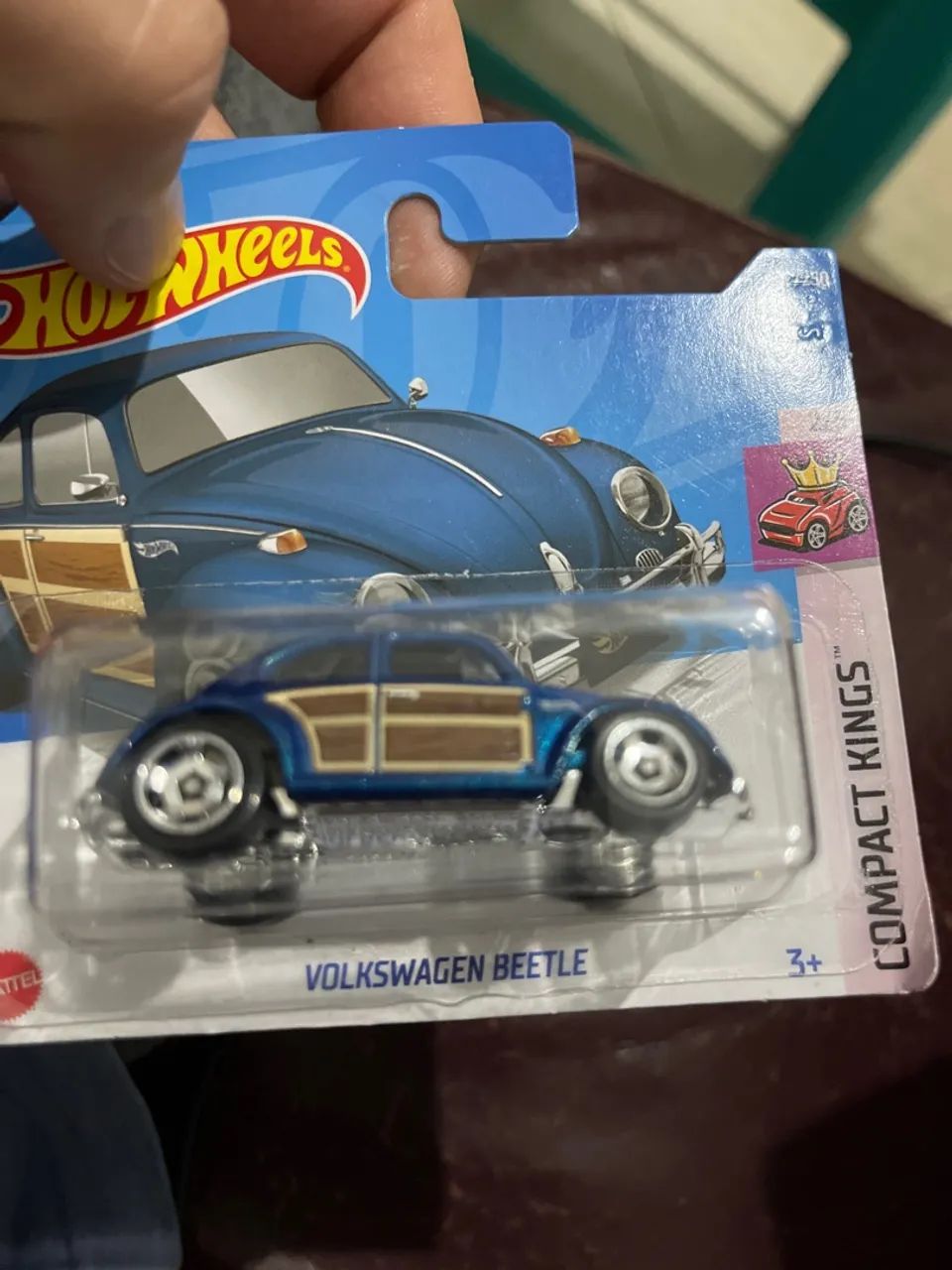 Hot Wheels Volkswagen Beetle Compact Kings - Foto 5