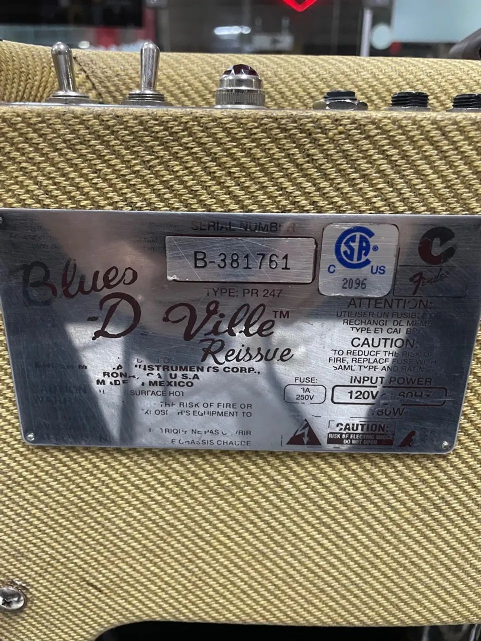 Amplificador Fender Blues DeVille - Foto 2