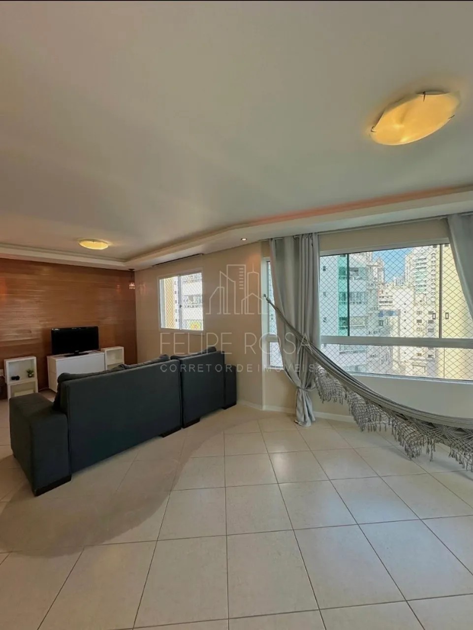 Apartamento anual Balneário Camboriú