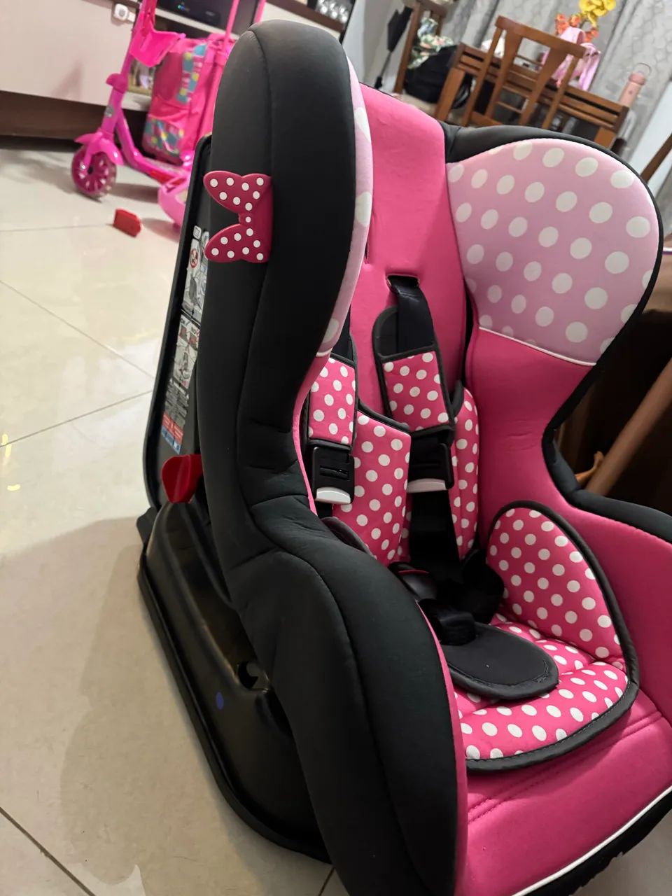 Cadeirinha infantil Minie para carro - Foto 4