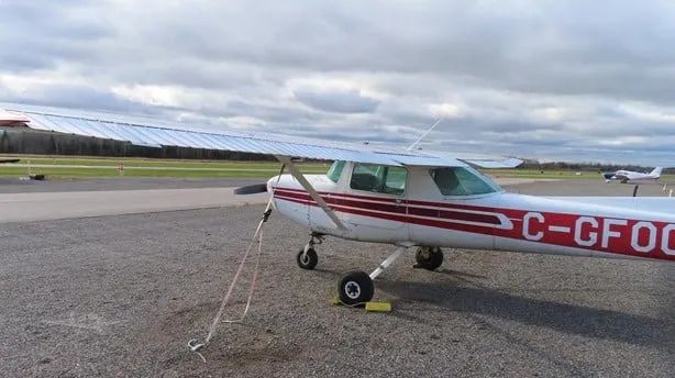 1980 CESSNA 152 - Foto 5