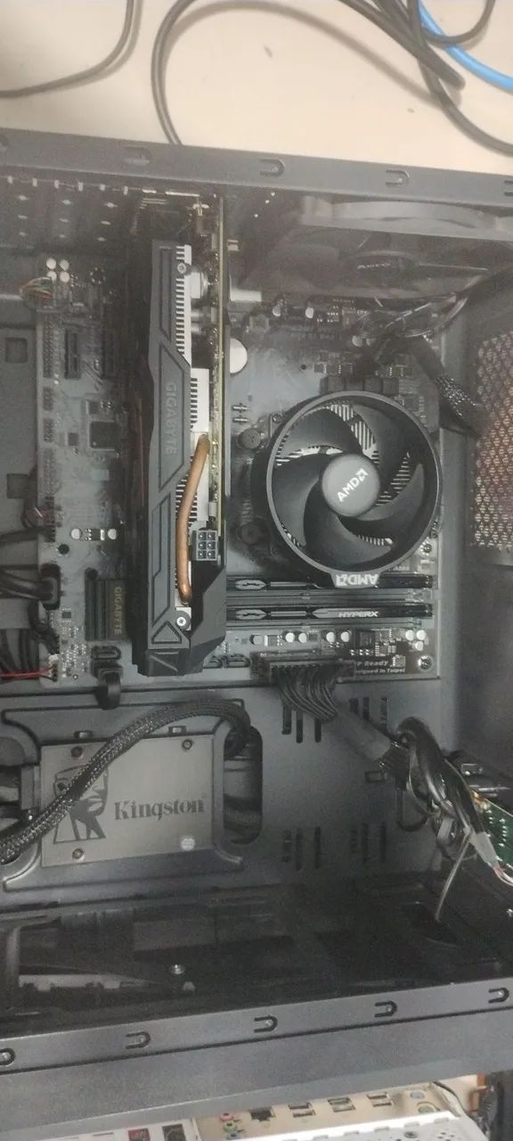 PC Gamer usado64396506807170122