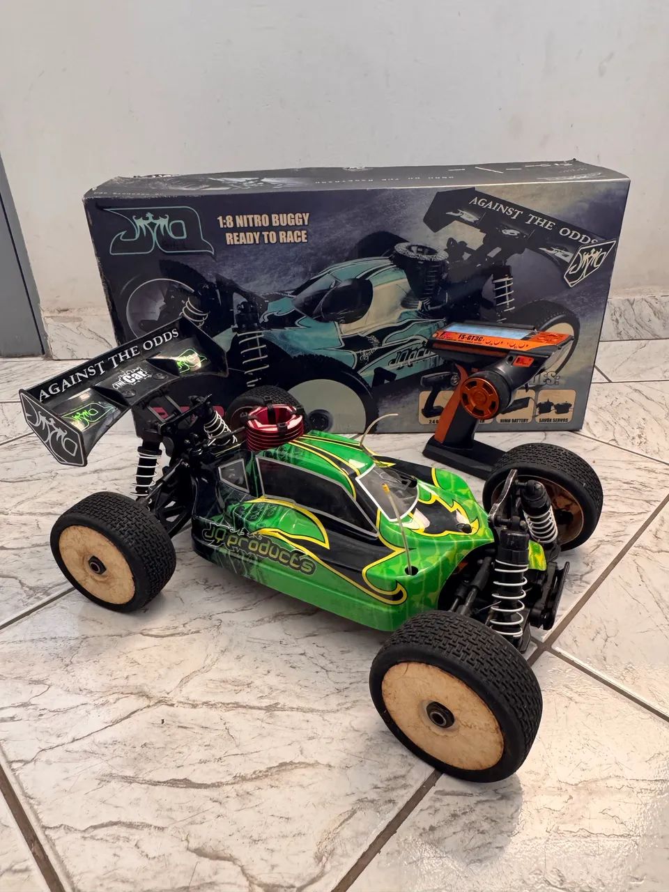Automodelo Buggy Nitro 1/8 JQ Racing 4WD - Hobbies e coleções