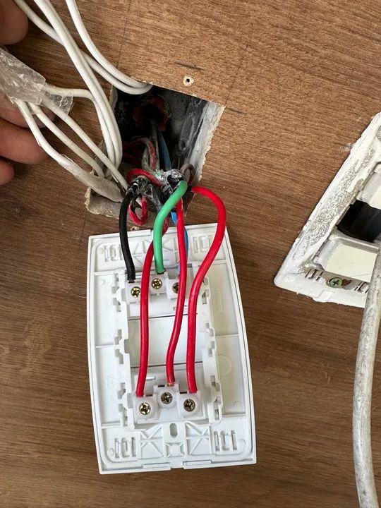 Manutenção hidráulica e elétrica  - Foto 5