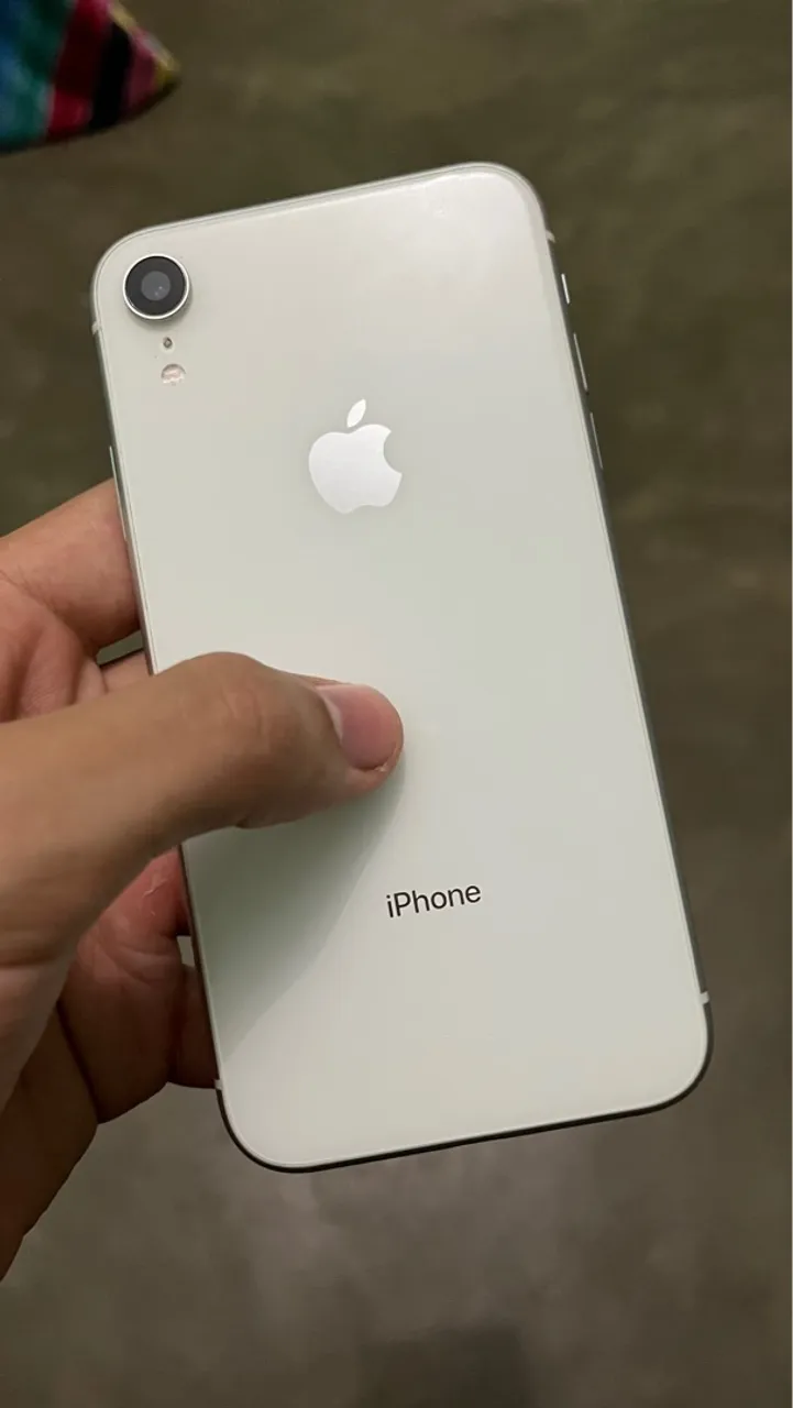 Iphone XR 128GB ?100% Tela Original + Carregador Original e 2 capinhas