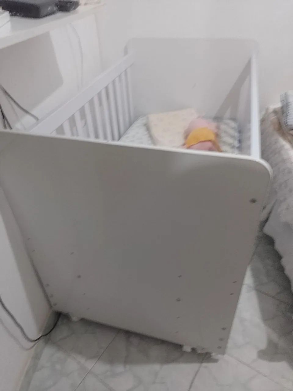 Vendo lindo berço, carrinho e bebe conforto - Foto 2