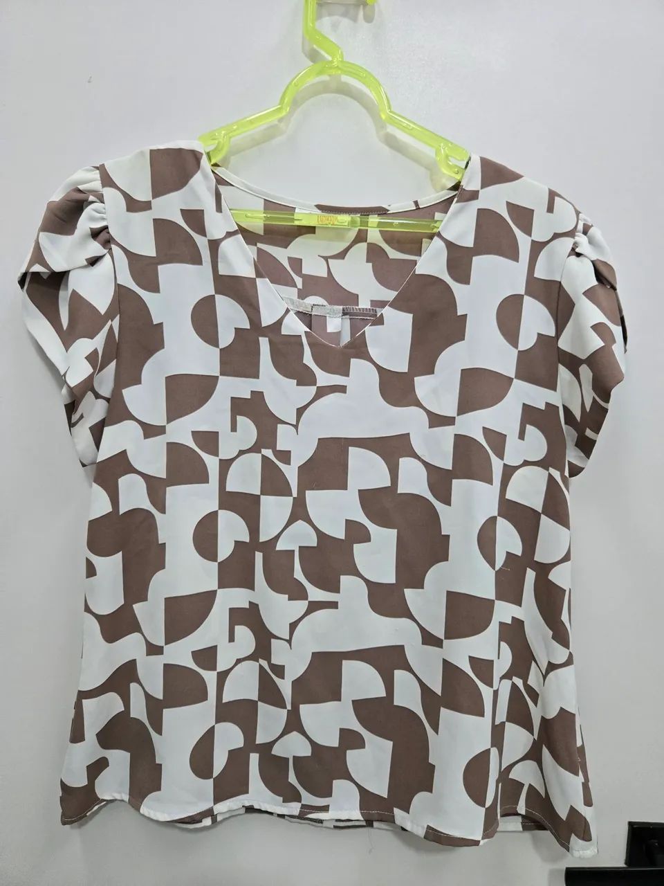 Lote de blusas feminina G - Foto 2