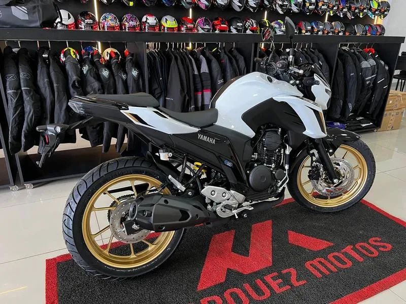YAMAHA FZ25 FAZER 2025 - Foto 2