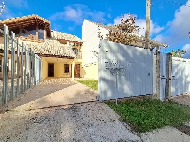 Sobrado com 3 quartos para locação no bairro São Braz, CURITIBA - PR