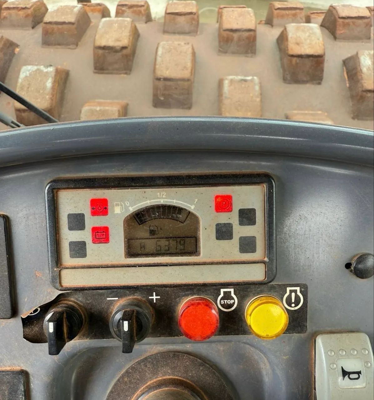 Rolo compactador DYNAPAC CA250 PATA 2016/2016  - Foto 5