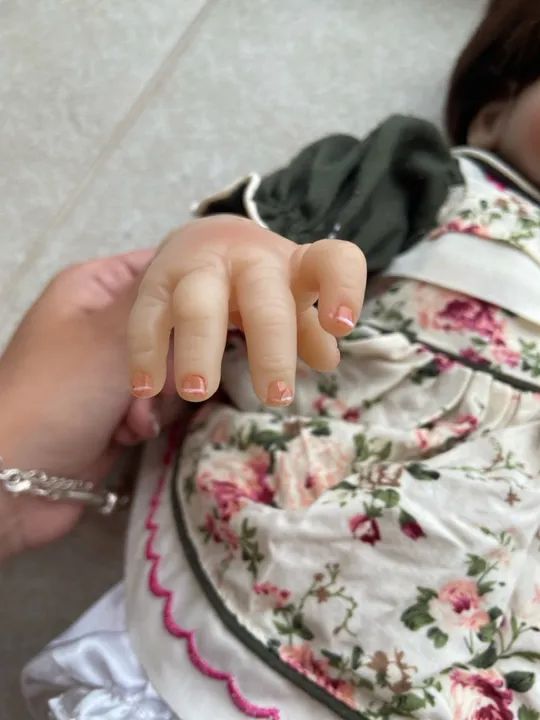 Boneca Reborn Realista - Menina  - Foto 5