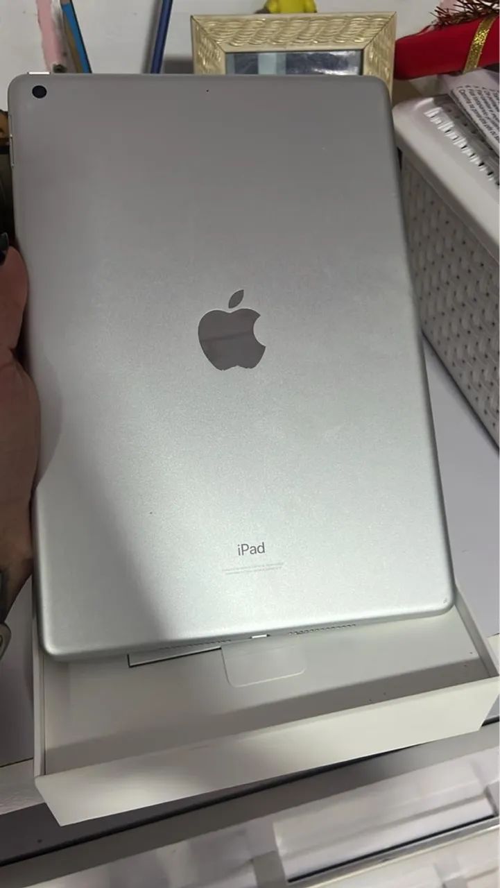 IPAD SEMI NOVO GERAÇÃO 9
